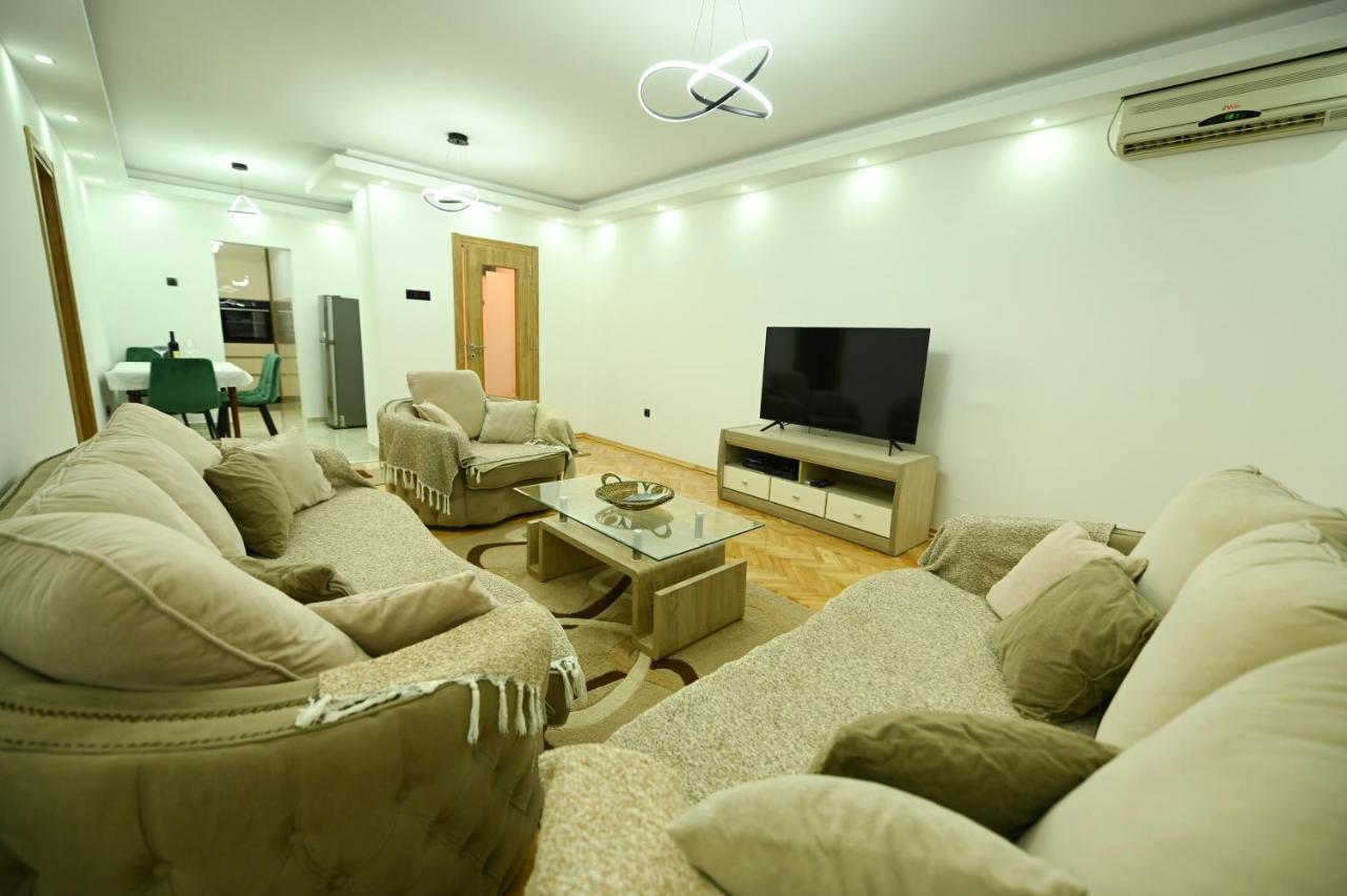 Apartman Oskar Podgorica Eksteriør billede